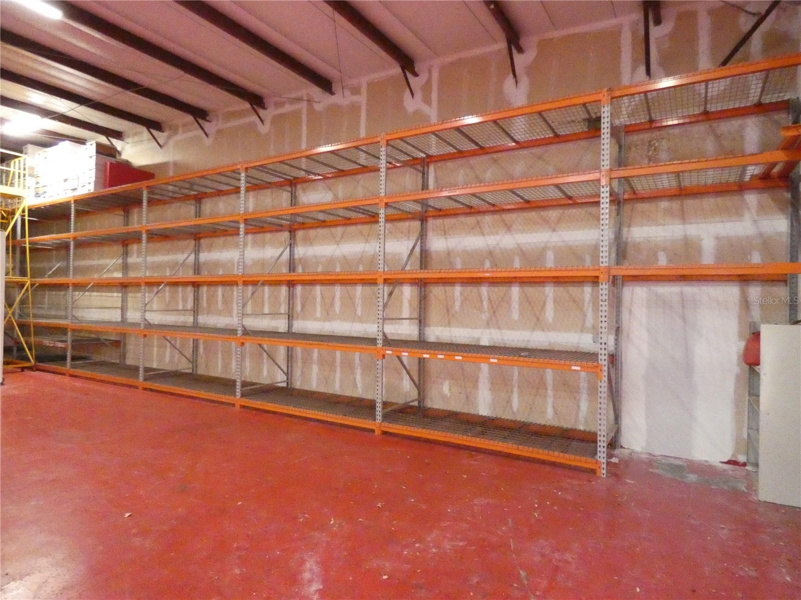 Image 26 of 51 For 1882 Porter Lake Drive 103, 106,