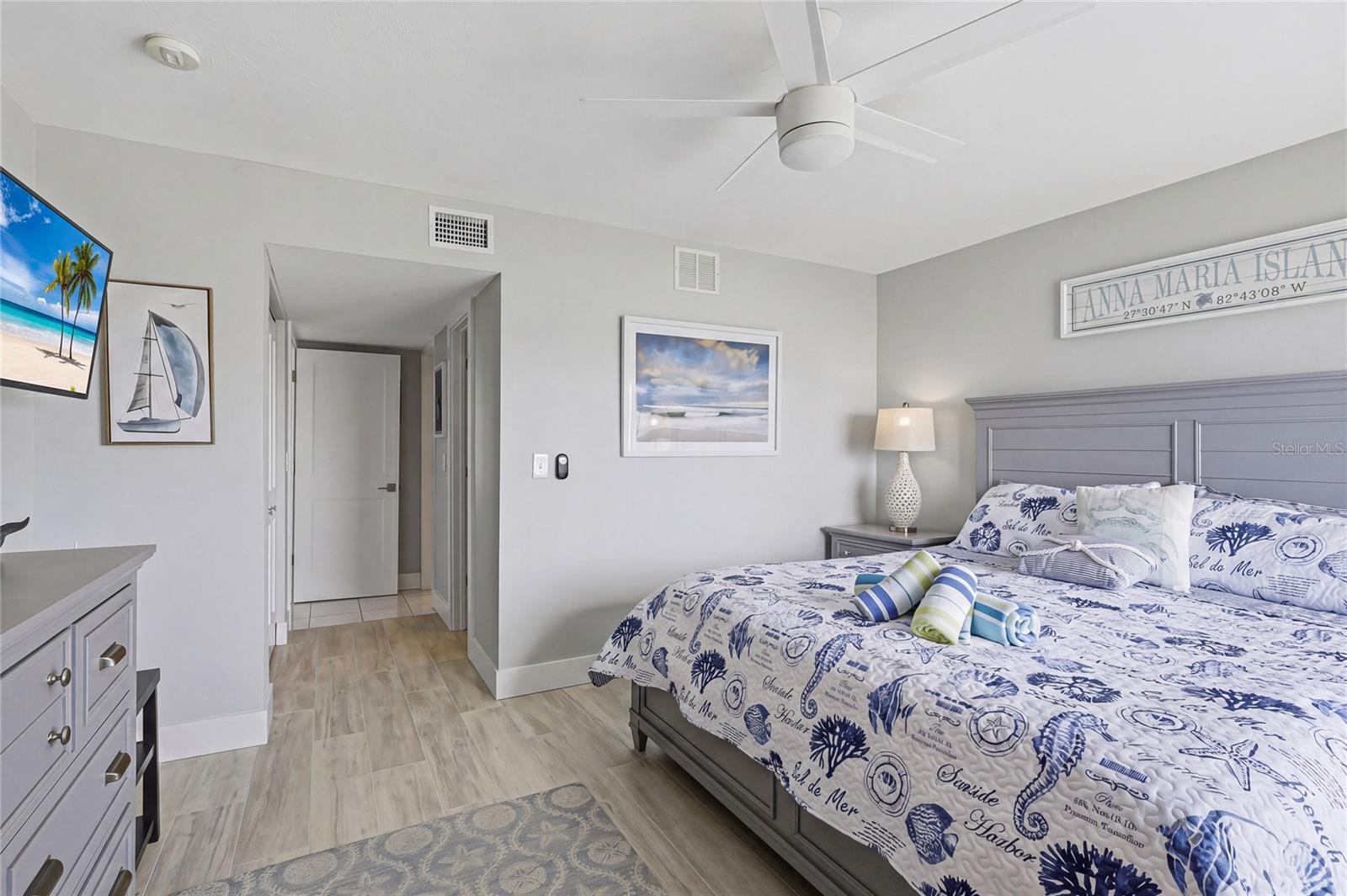 Image 16 of 51 For 1801 Gulf Drive N 142