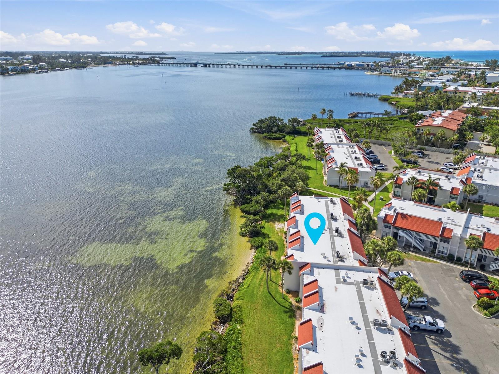 Image 35 of 51 For 1801 Gulf Drive N 142