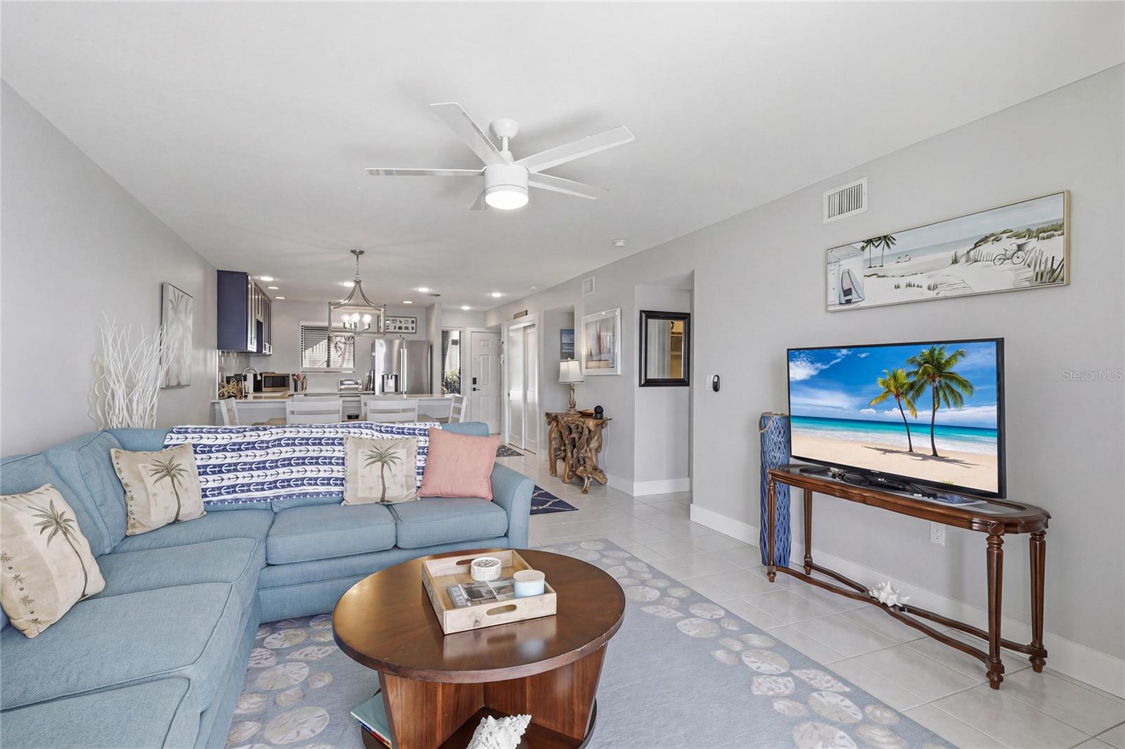 Image 4 of 51 For 1801 Gulf Drive N 142