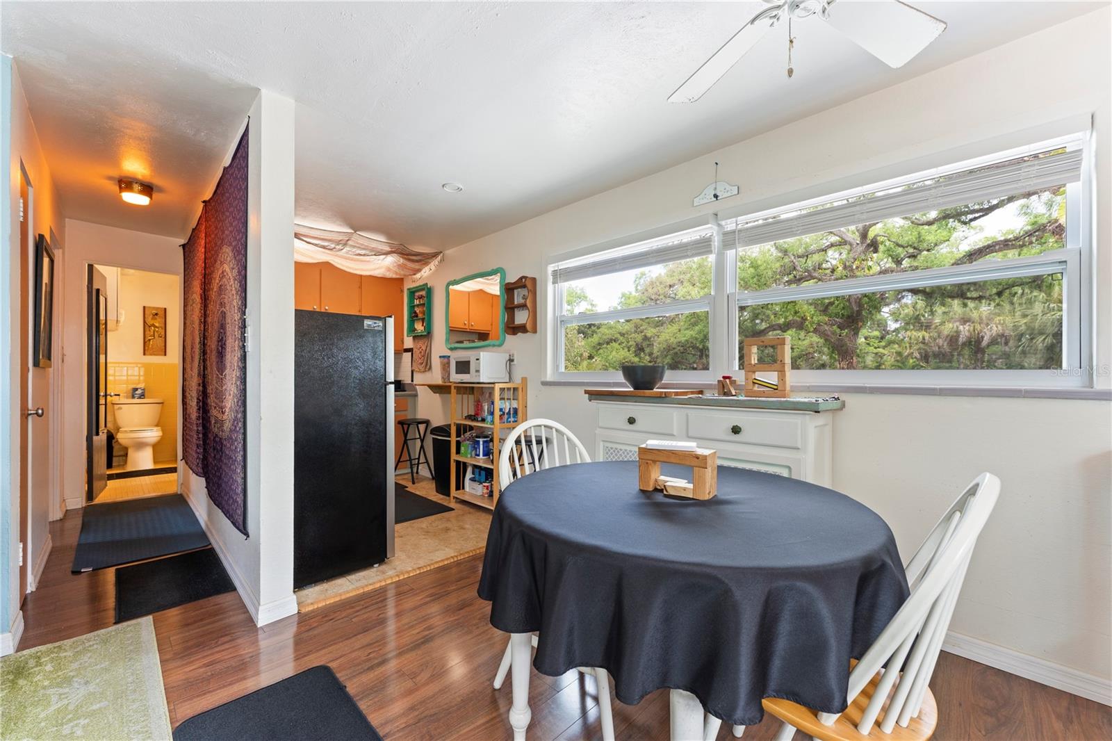 Image 18 of 69 For 1335 40th Street