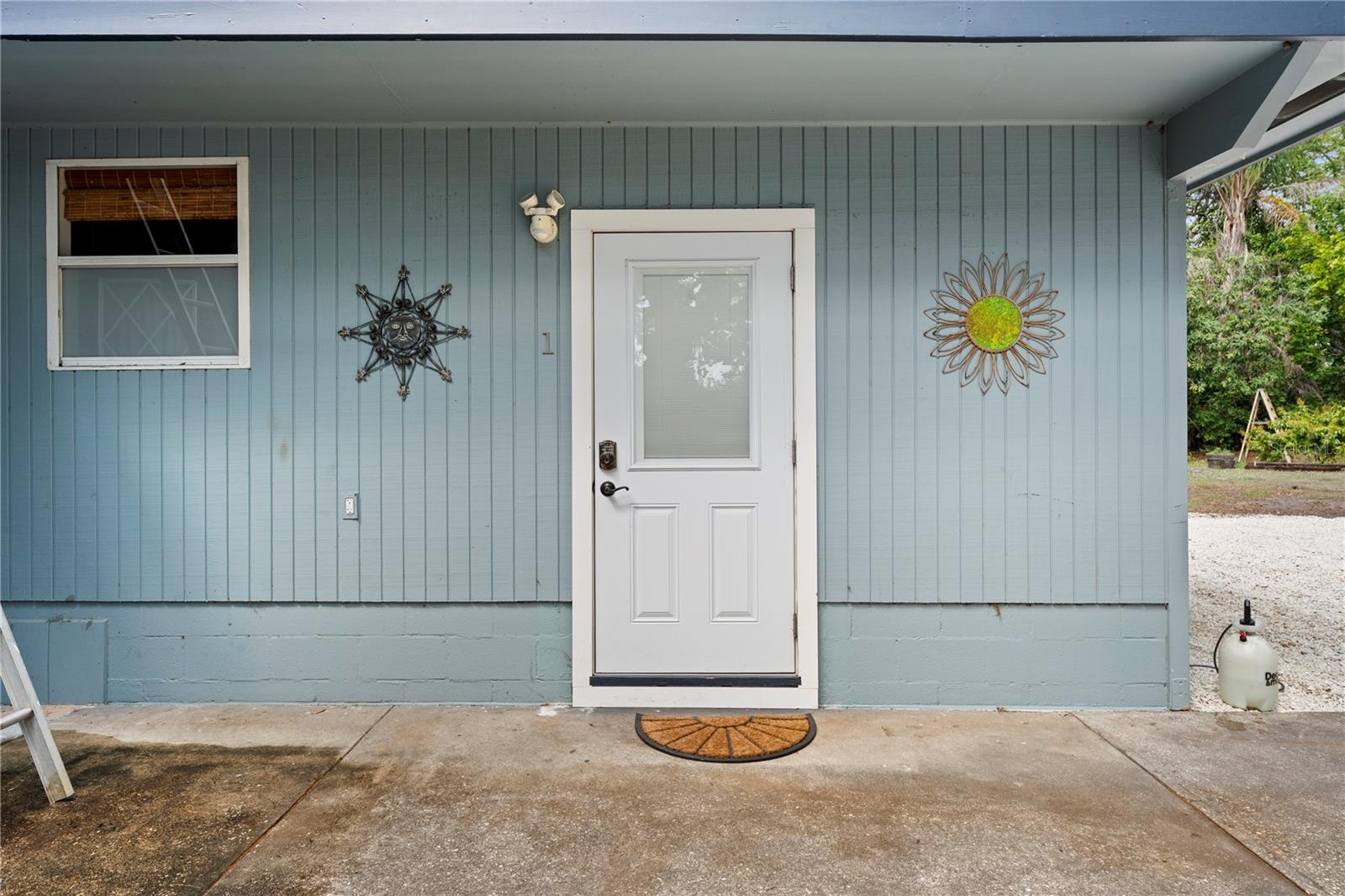 Image 26 of 69 For 1335 40th Street