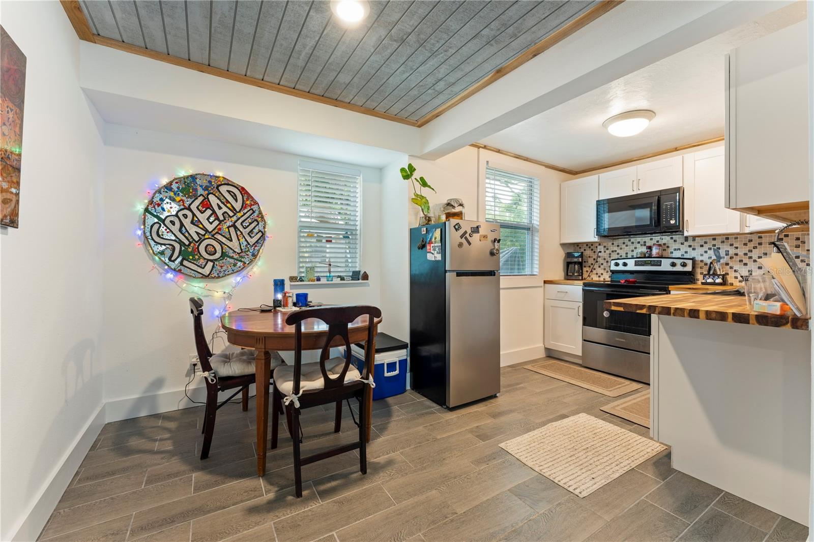 Image 4 of 69 For 1335 40th Street