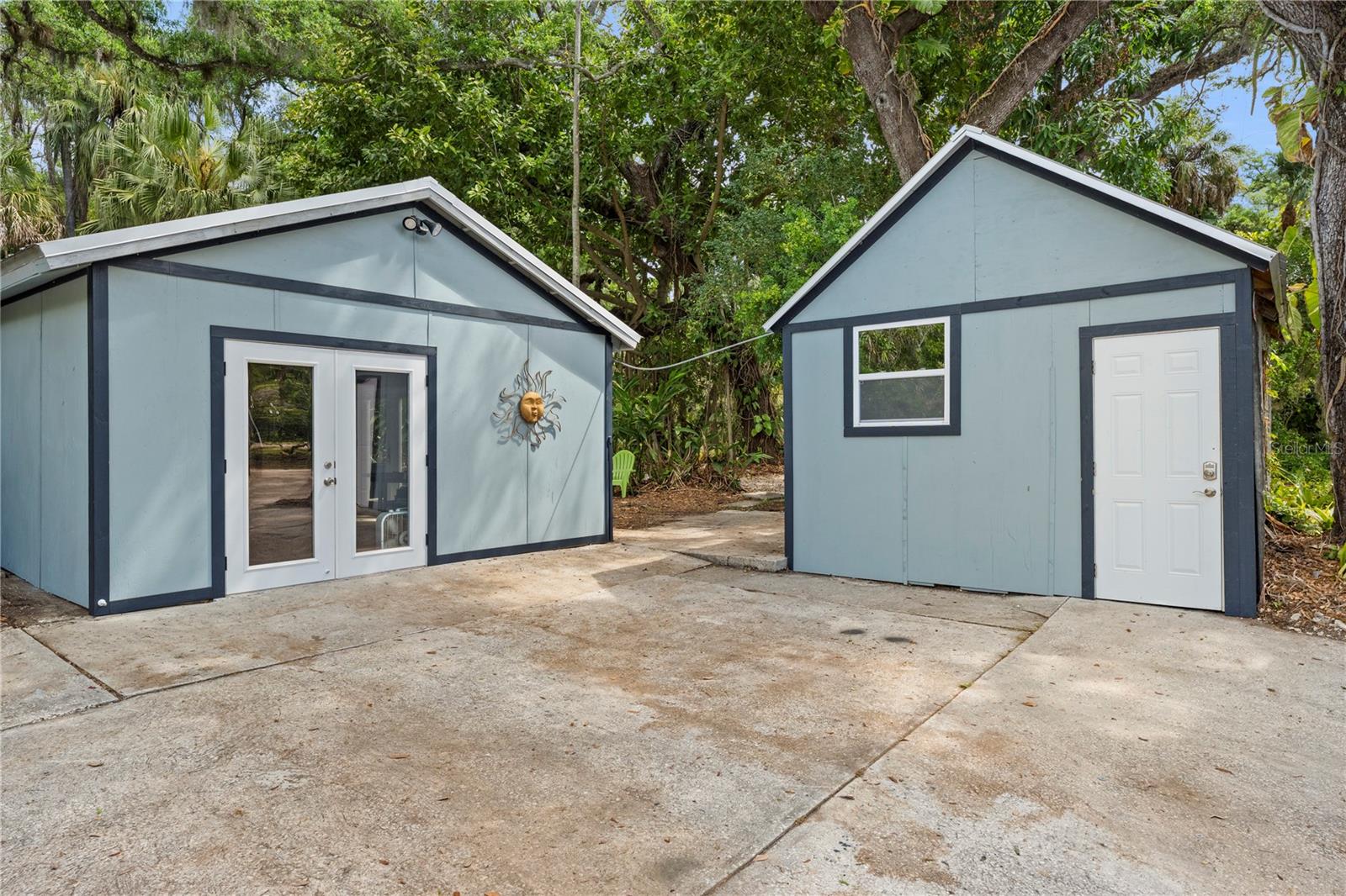 Image 53 of 69 For 1335 40th Street