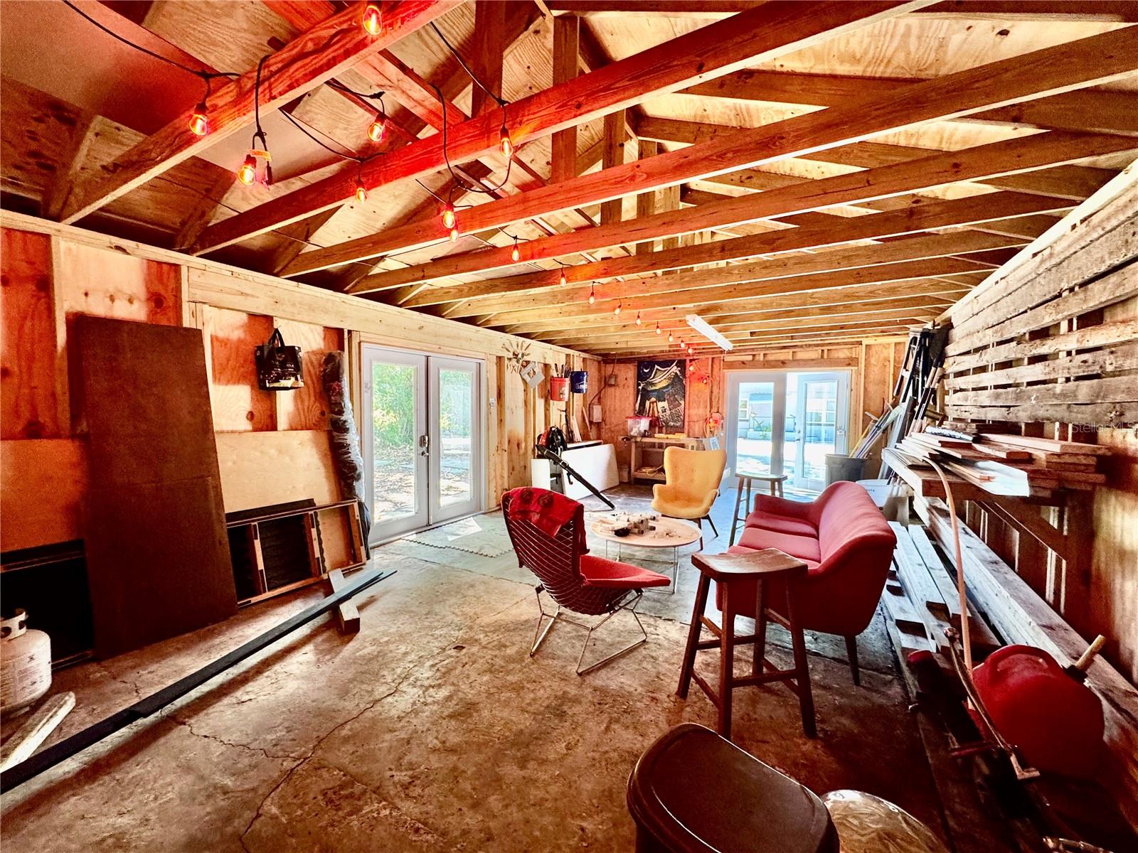 Image 56 of 69 For 1335 40th Street