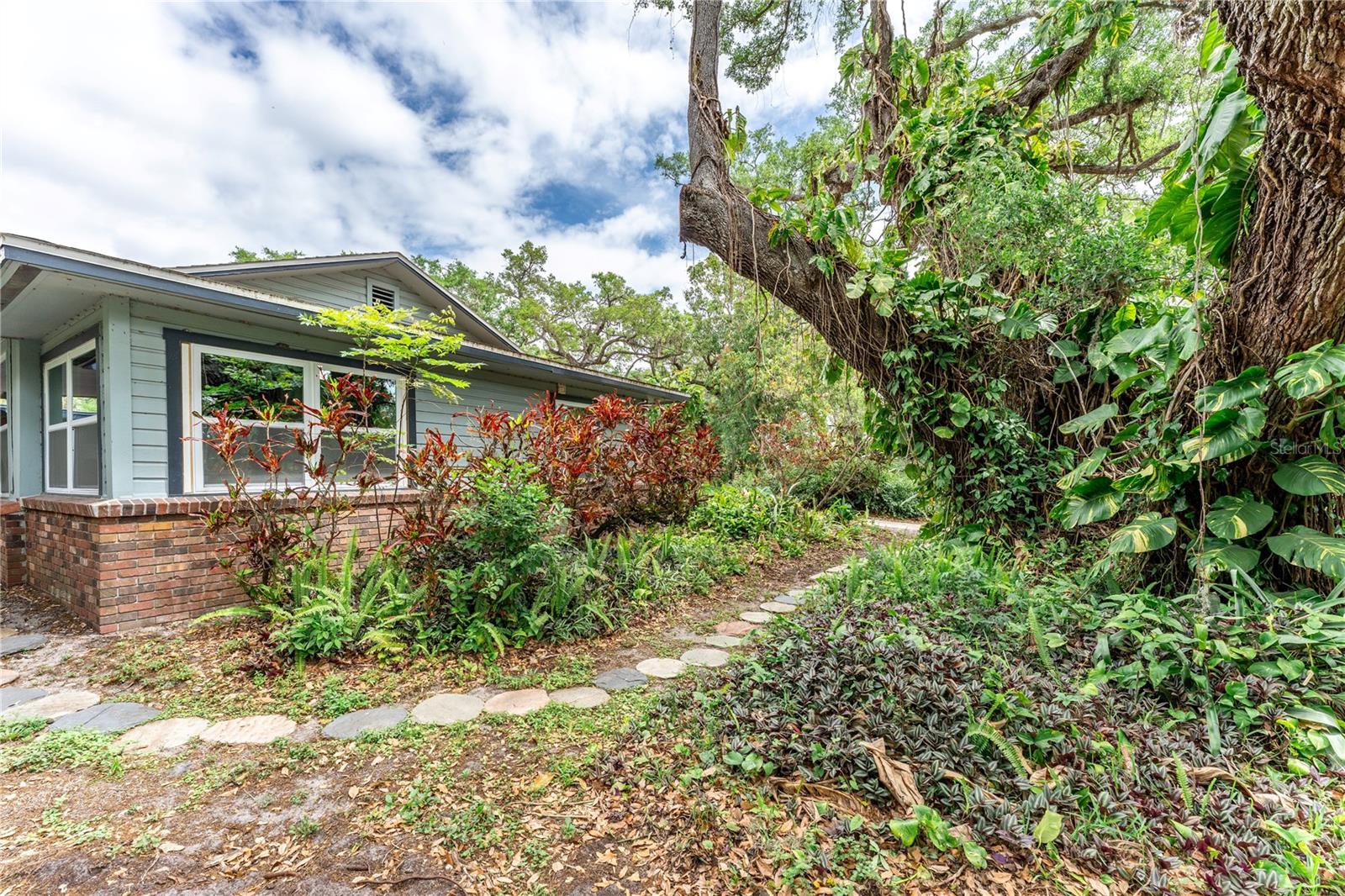 Image 65 of 69 For 1335 40th Street