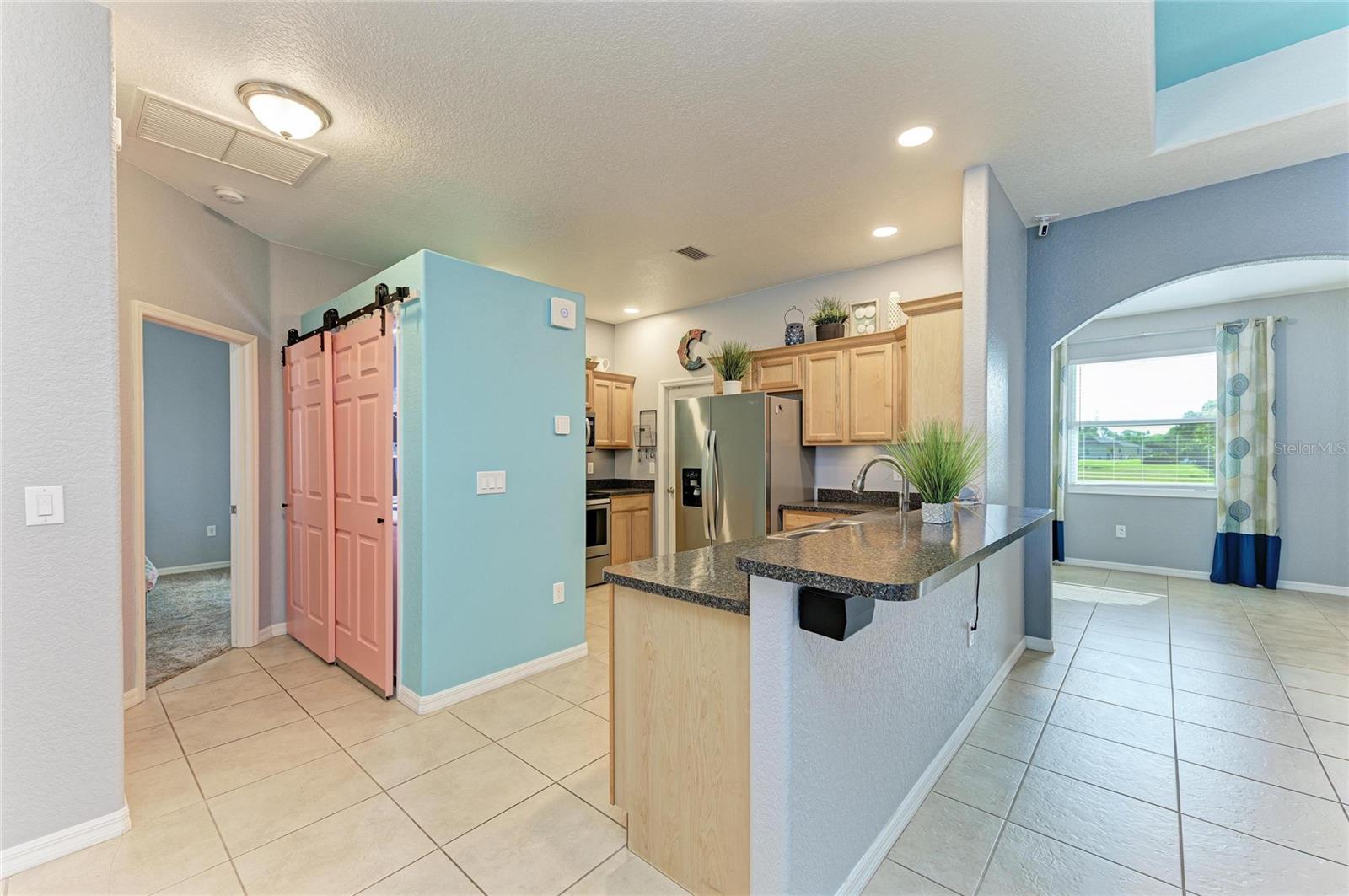 Image 11 of 44 For 6422 2nd Street E