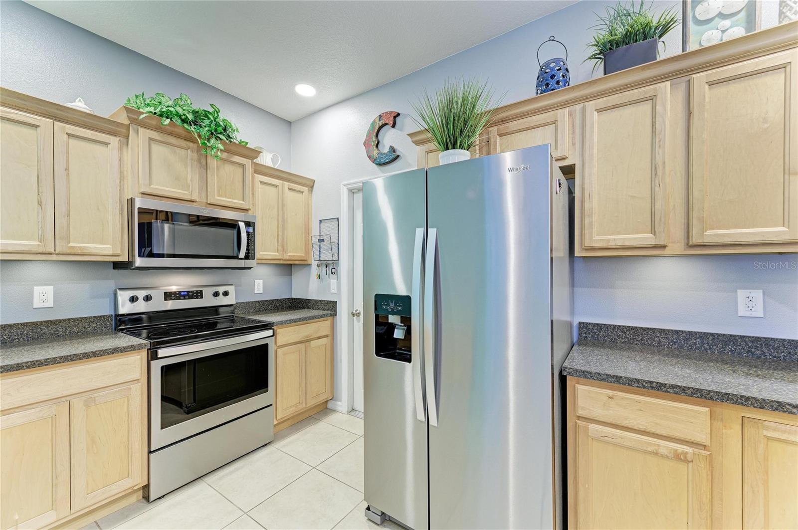 Image 13 of 44 For 6422 2nd Street E