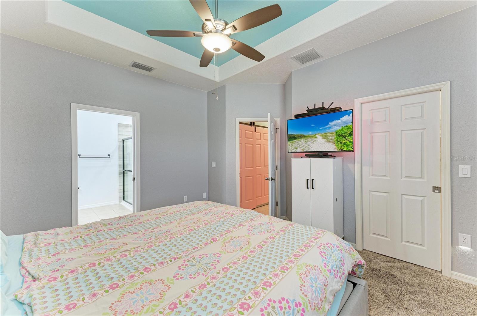 Image 22 of 44 For 6422 2nd Street E