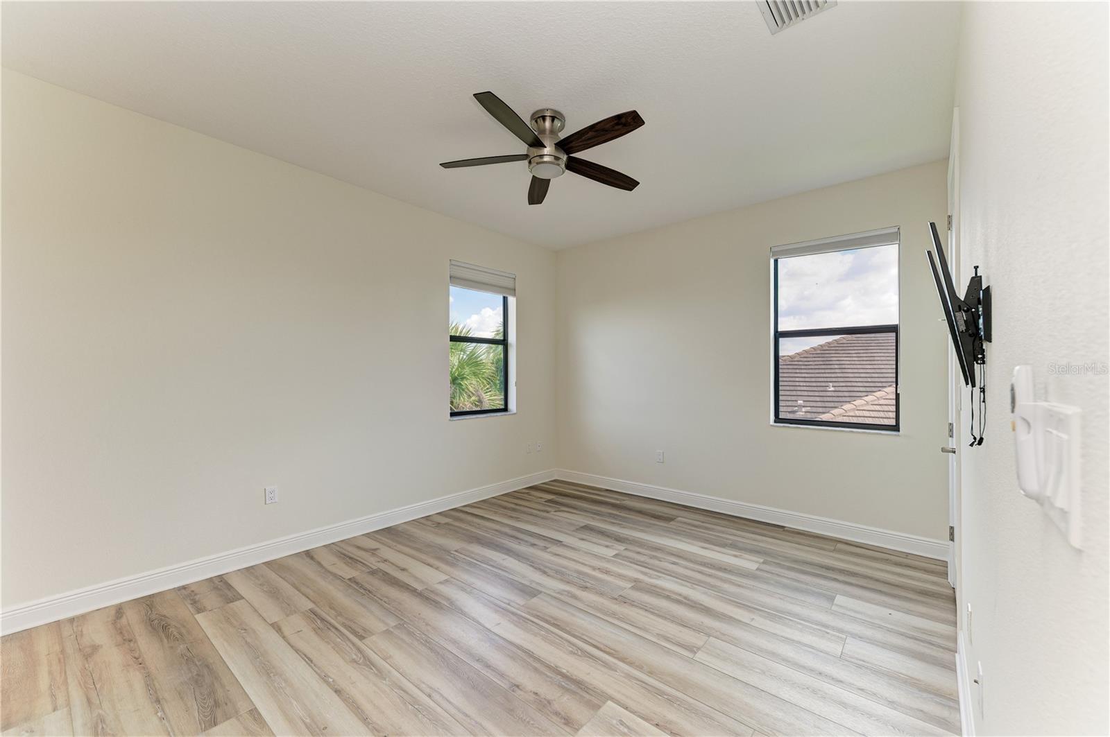 Image 22 of 50 For 8969 Bernini Place