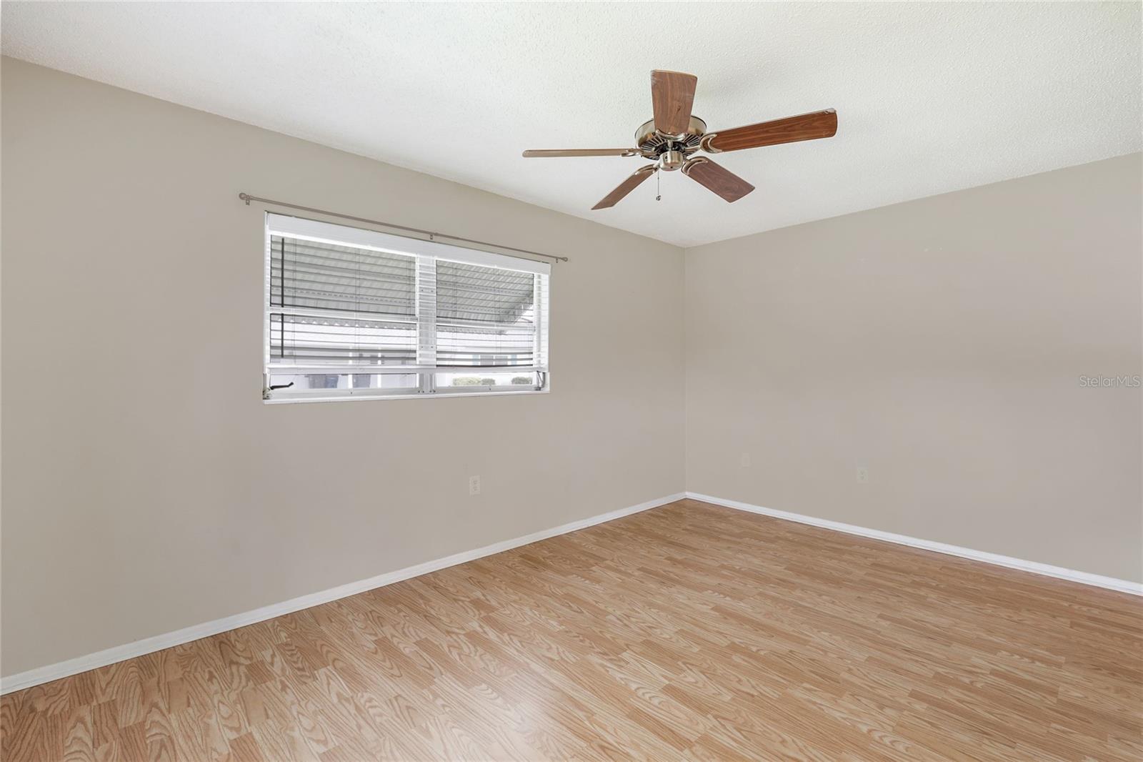 Image 17 of 32 For 5972 Hibiscus Drive 207