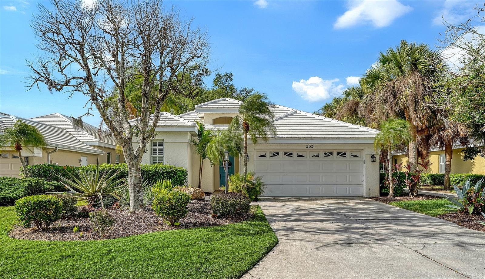 Details for 533 Fallbrook Drive, VENICE, FL 34292