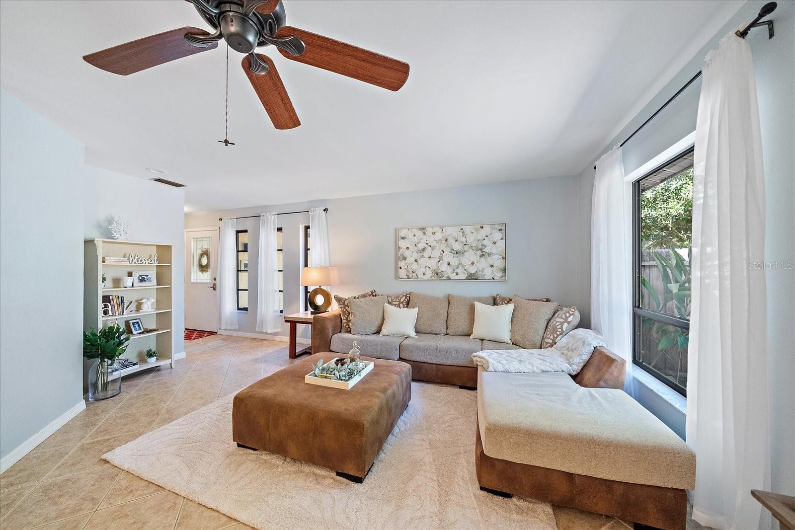 Image 13 of 35 For 3246 Maiden Lane