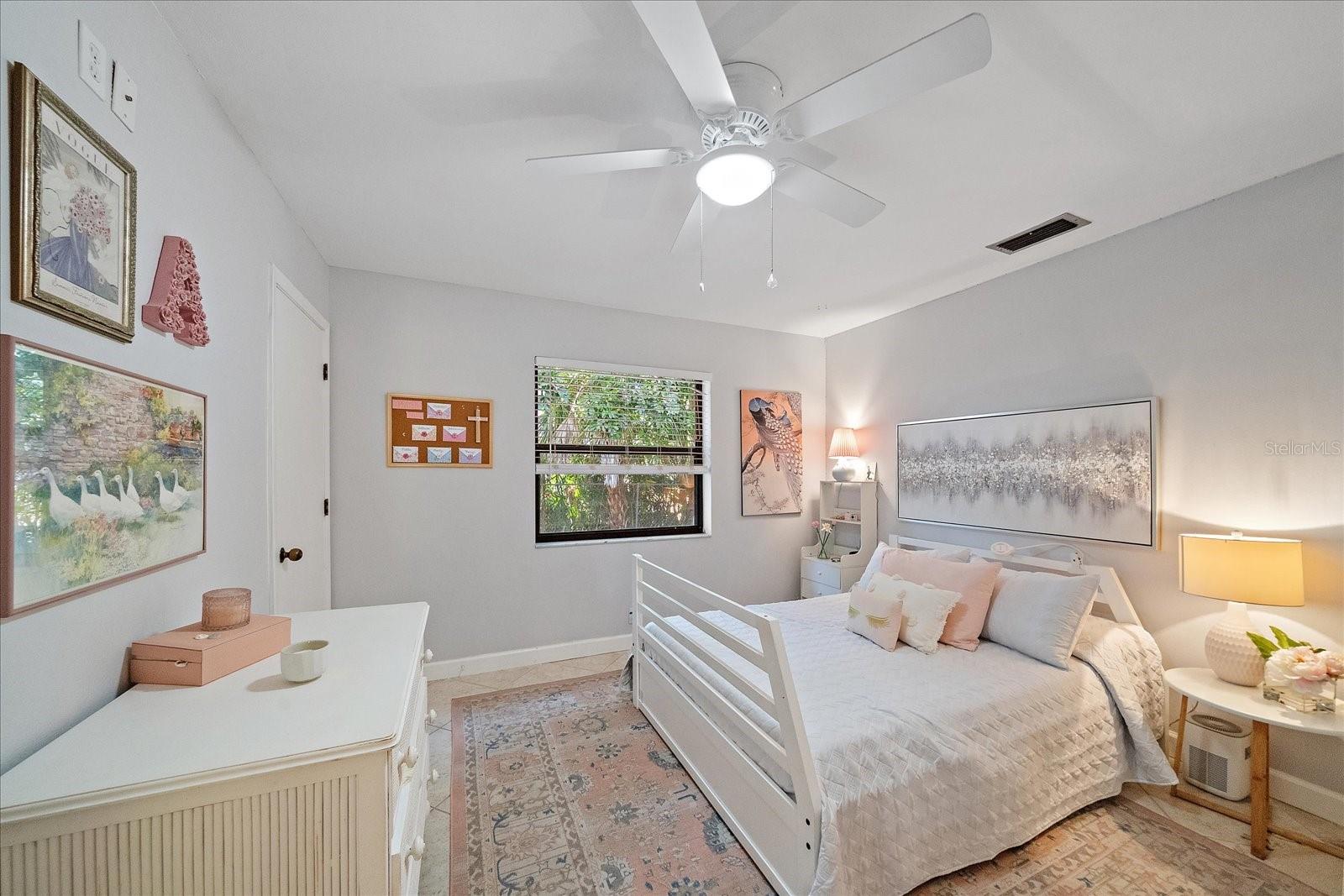 Image 21 of 35 For 3246 Maiden Lane