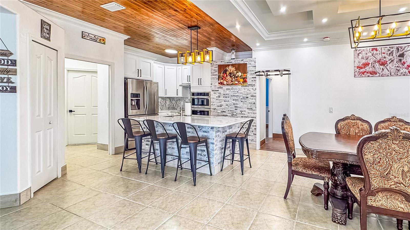 Image 12 of 52 For 3496 Omela Terrace