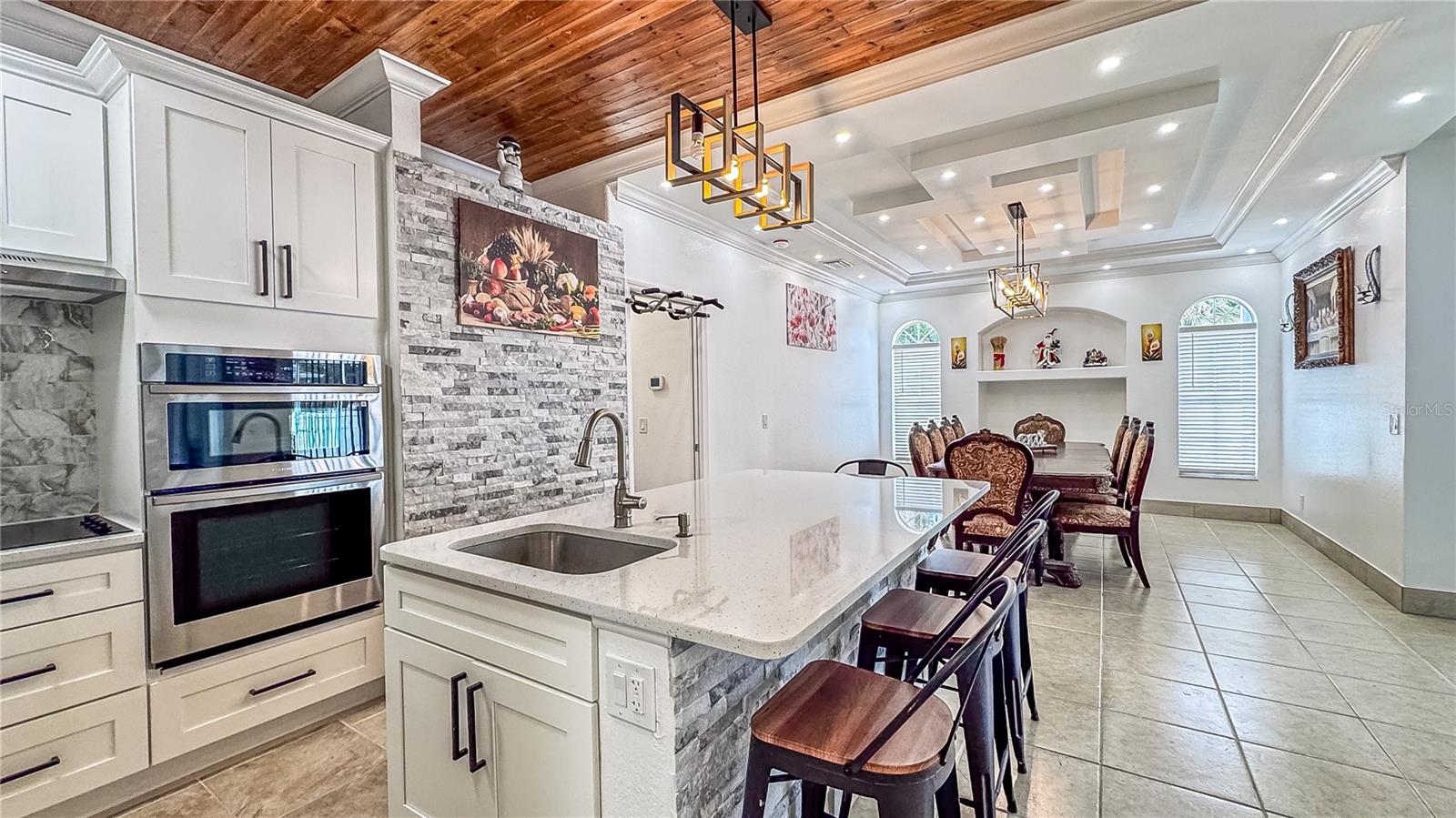 Image 31 of 52 For 3496 Omela Terrace