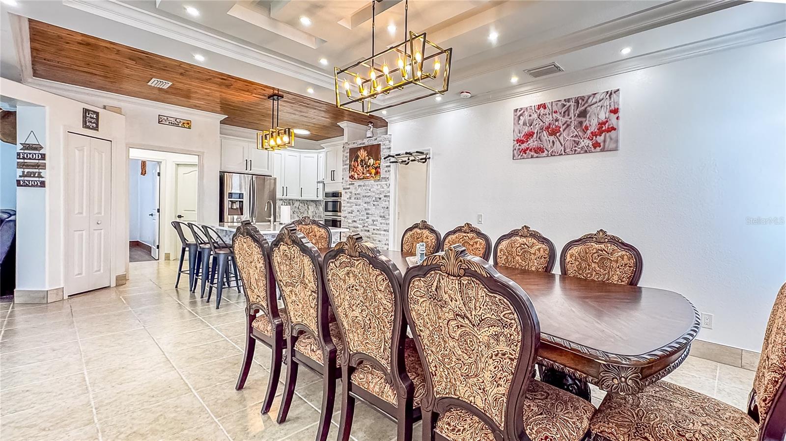 Image 33 of 52 For 3496 Omela Terrace