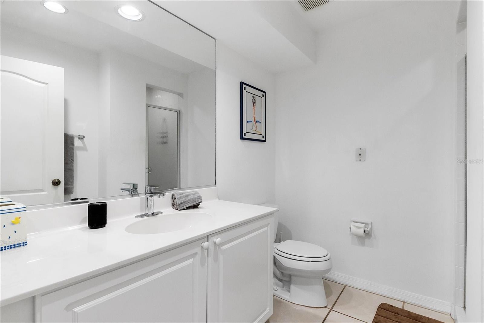 Image 20 of 23 For 3803 54th Drive W 202