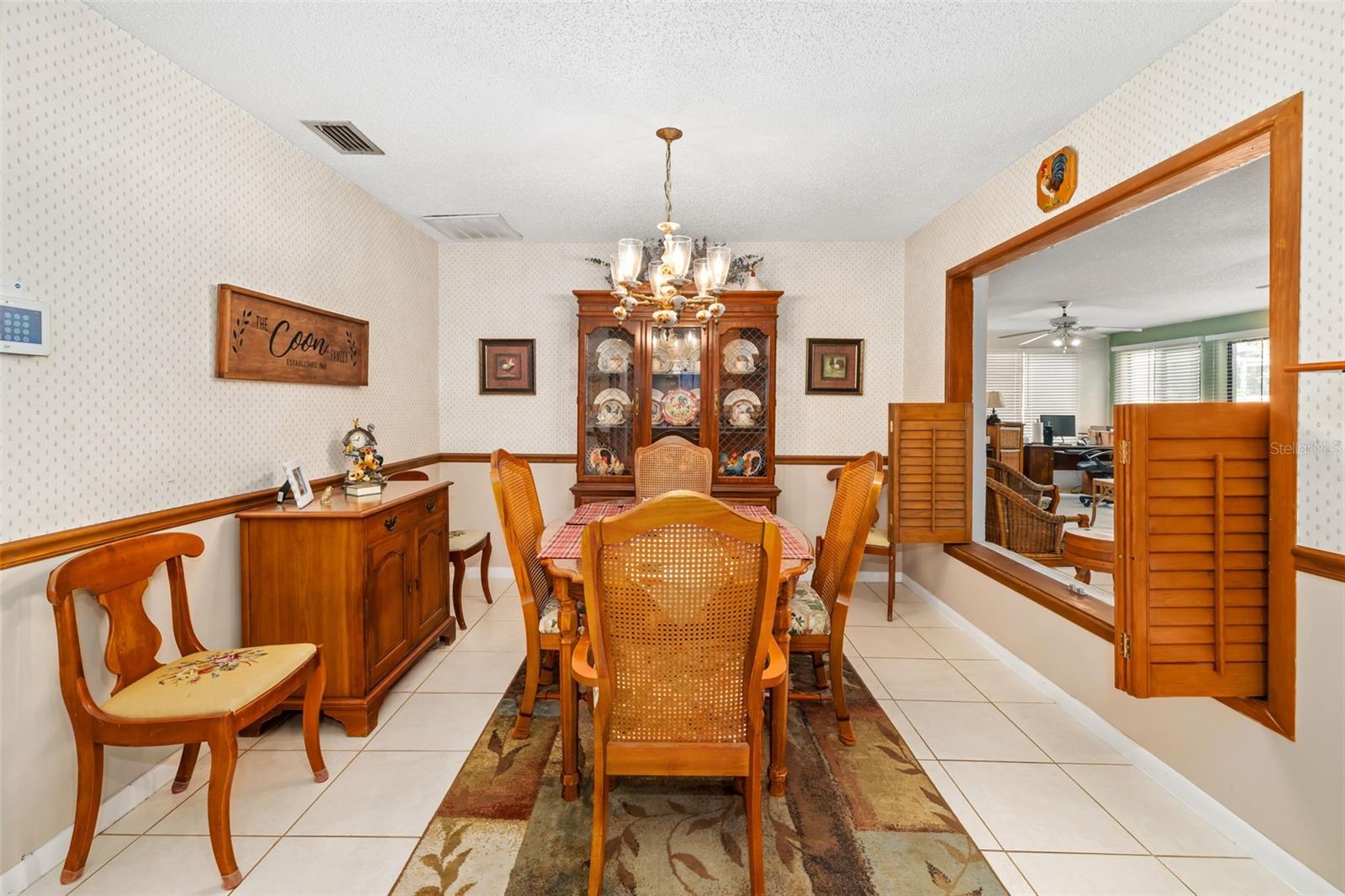 Image 10 of 57 For 2005 39th Street W