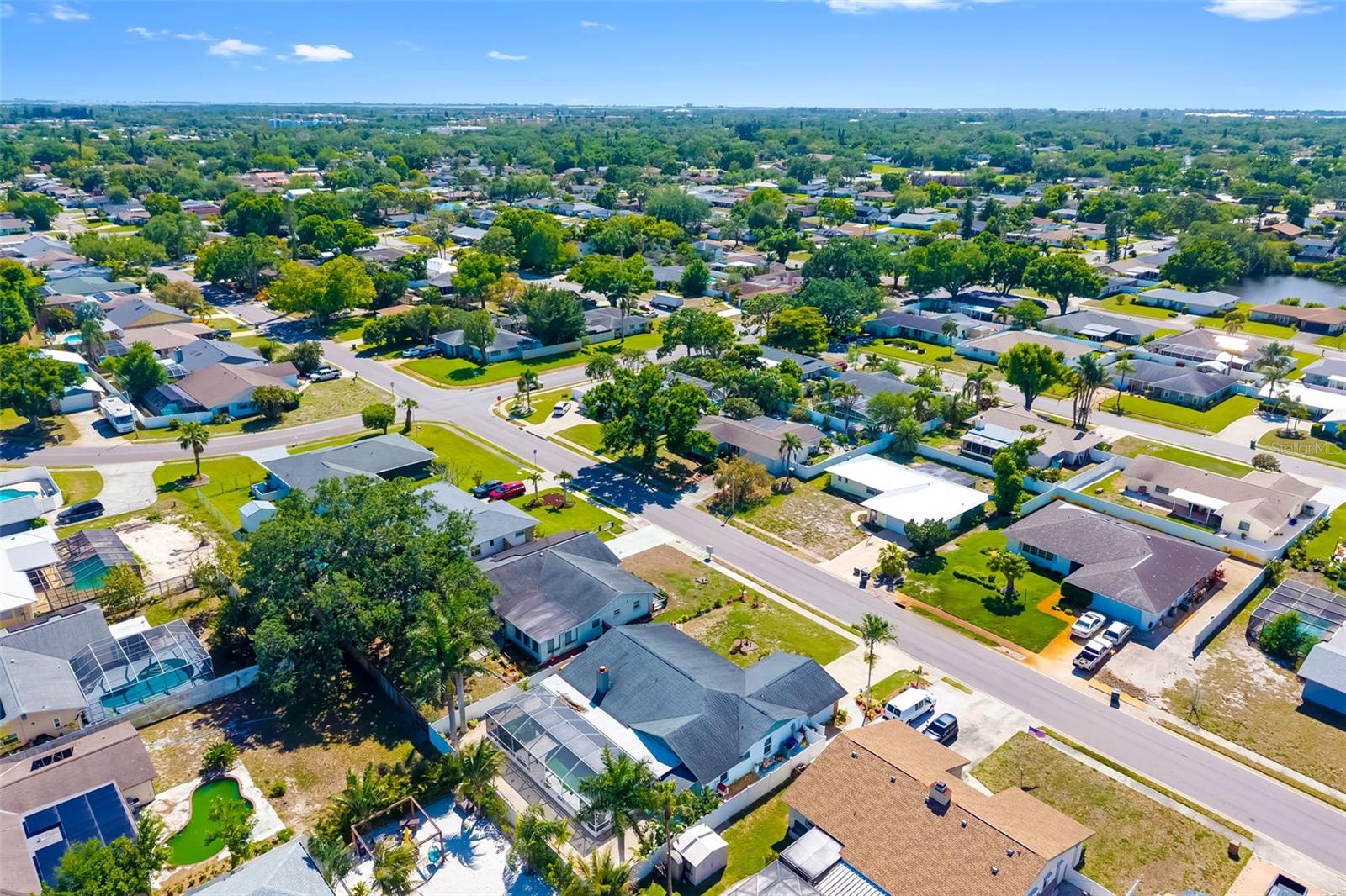 Image 39 of 57 For 2005 39th Street W