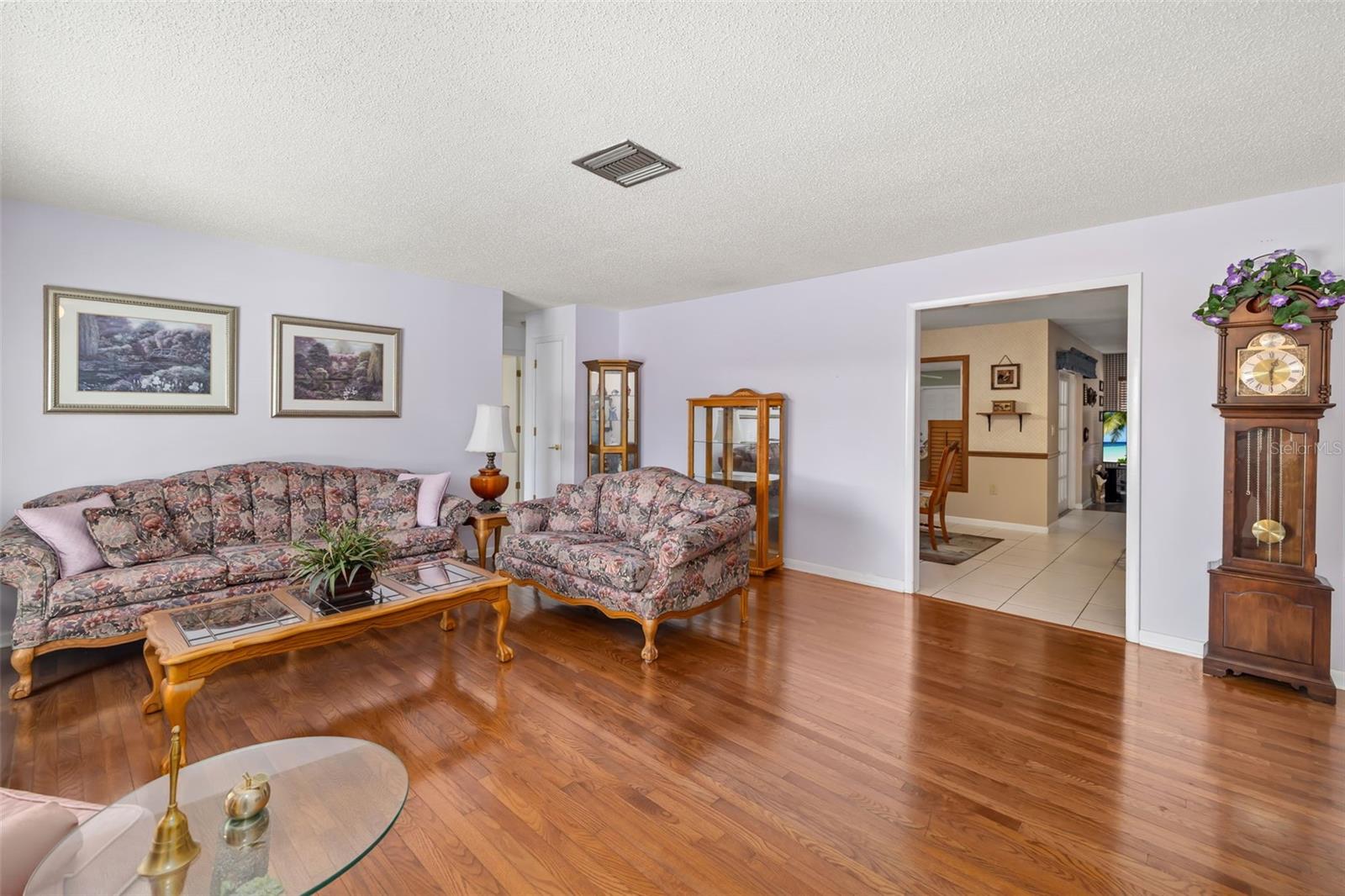 Image 7 of 57 For 2005 39th Street W