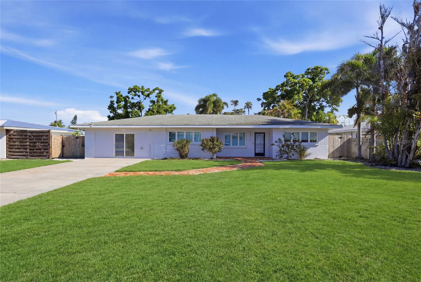 Details for 2311 Sunnyside Place, SARASOTA, FL 34239