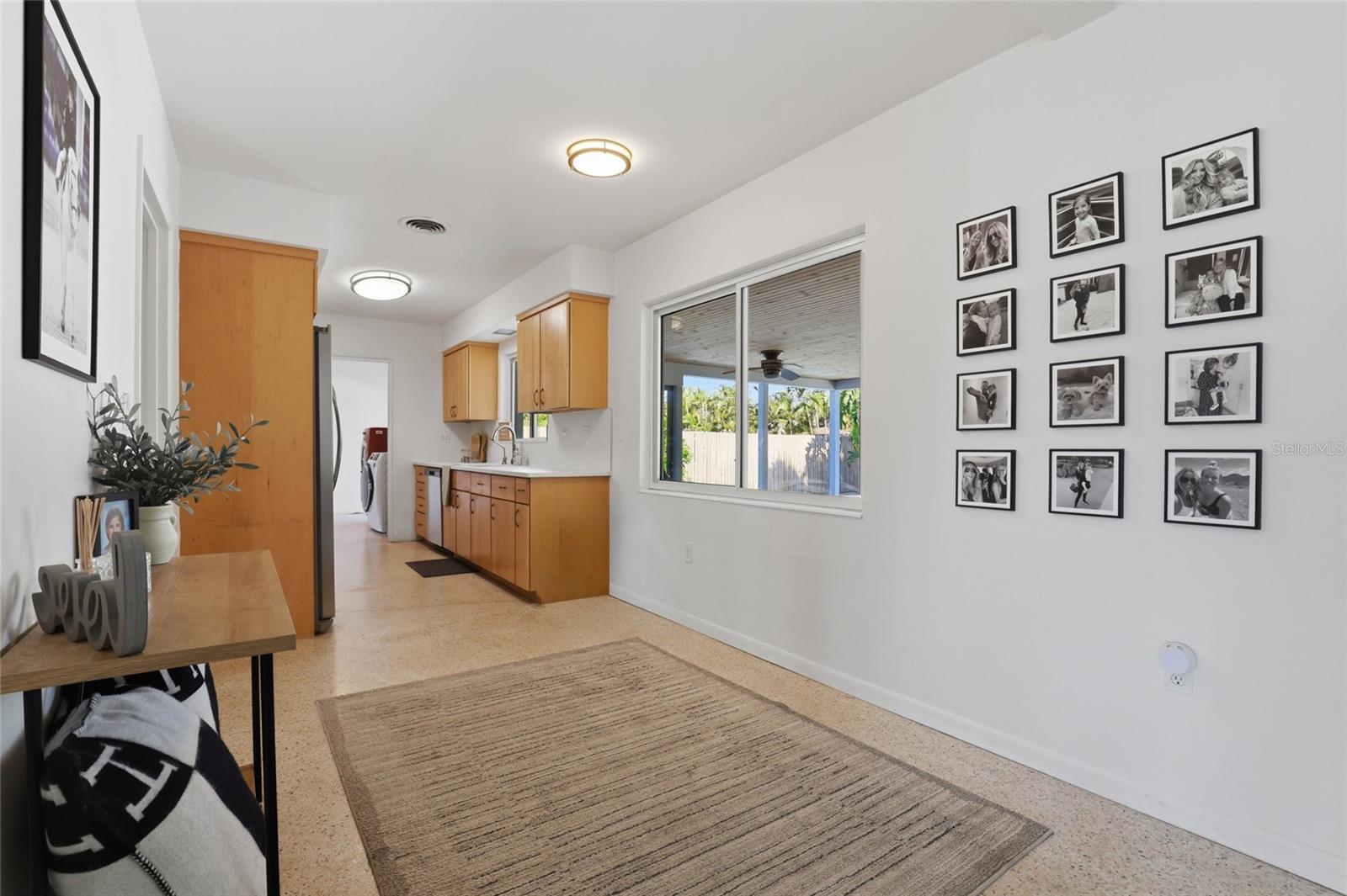 Image 10 of 46 For 2311 Sunnyside Place