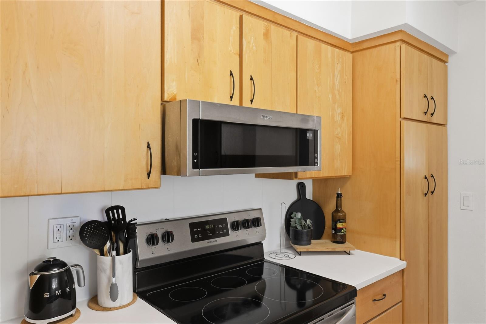 Image 12 of 46 For 2311 Sunnyside Place