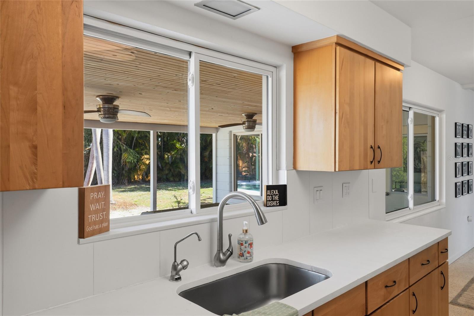 Image 13 of 46 For 2311 Sunnyside Place