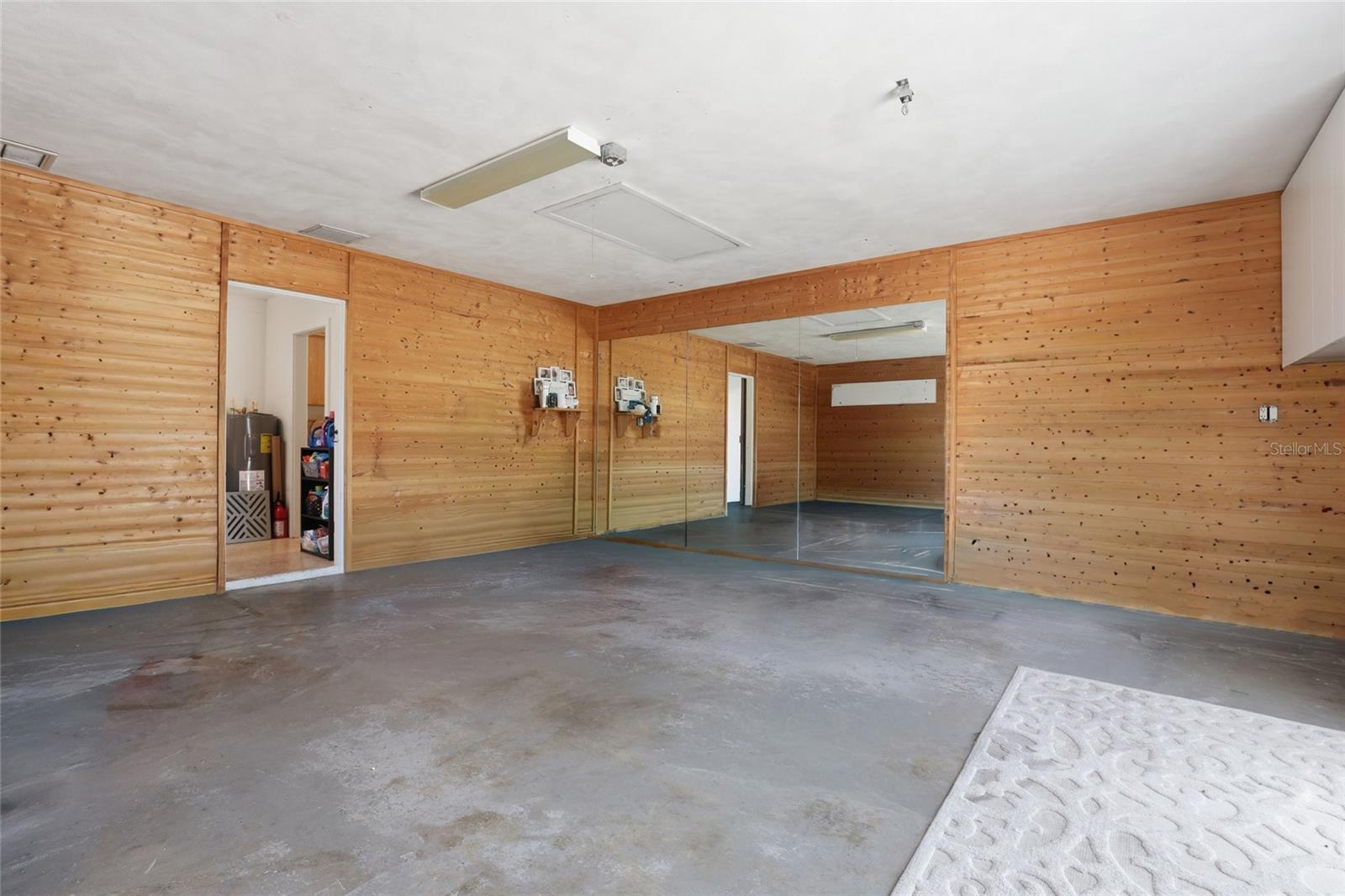 Image 27 of 46 For 2311 Sunnyside Place