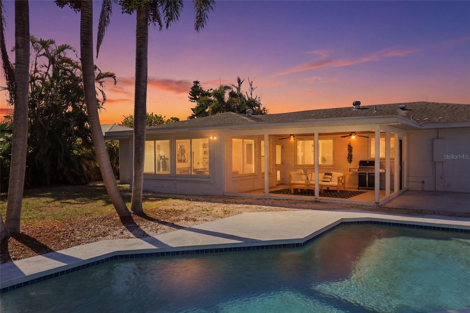 Image 31 of 46 For 2311 Sunnyside Place