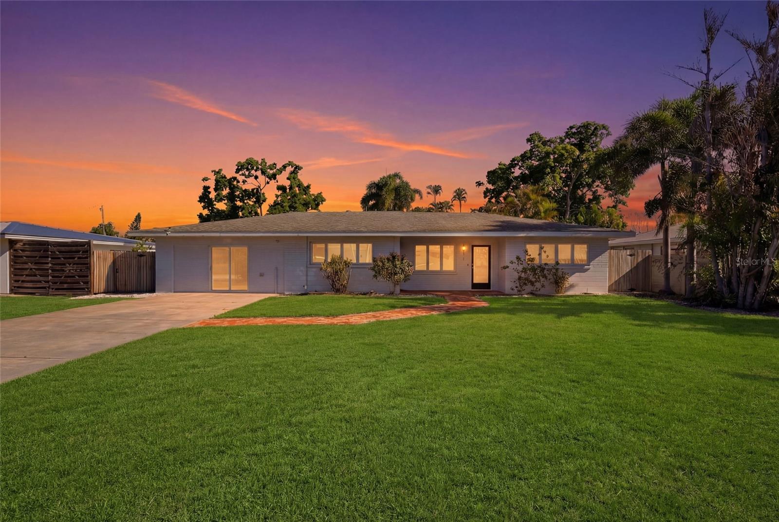 Image 35 of 46 For 2311 Sunnyside Place