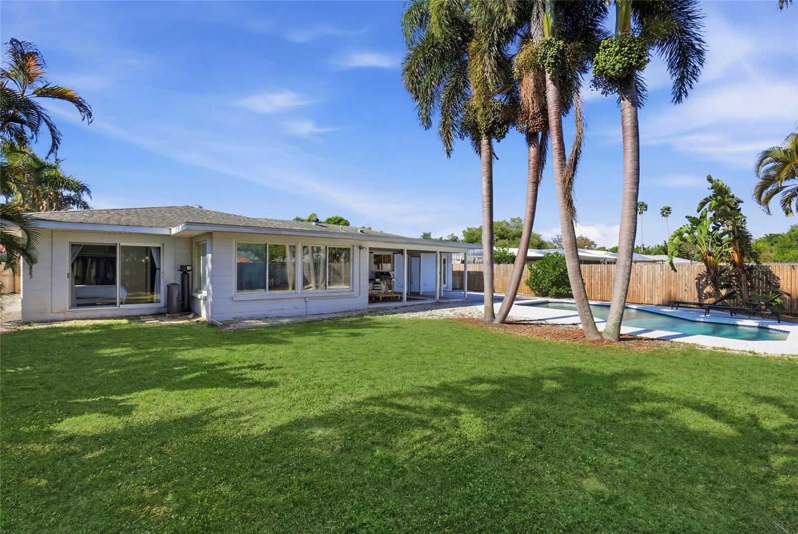 Image 38 of 46 For 2311 Sunnyside Place