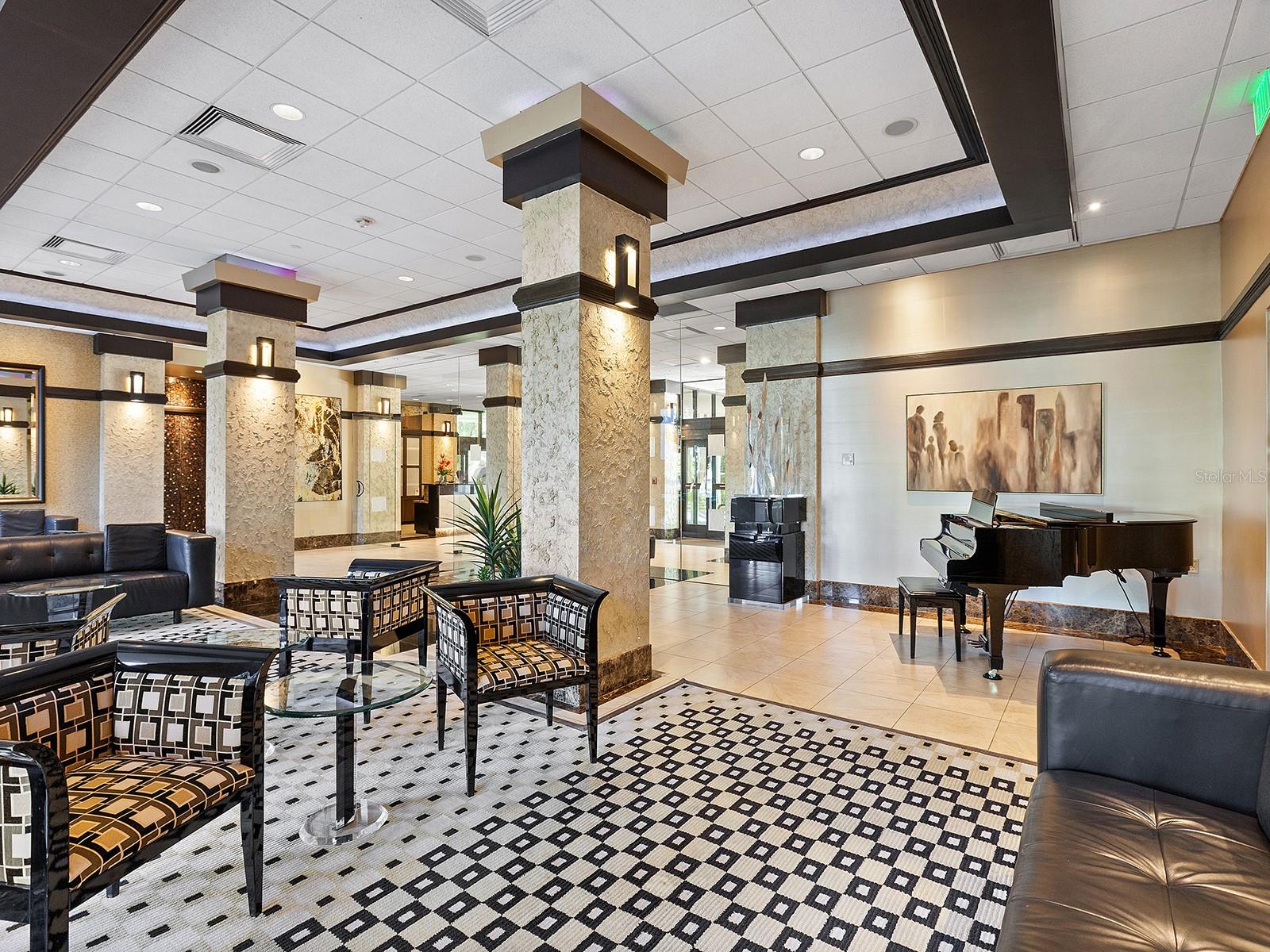 Image 34 of 44 For 1255 Gulfstream Avenue 205