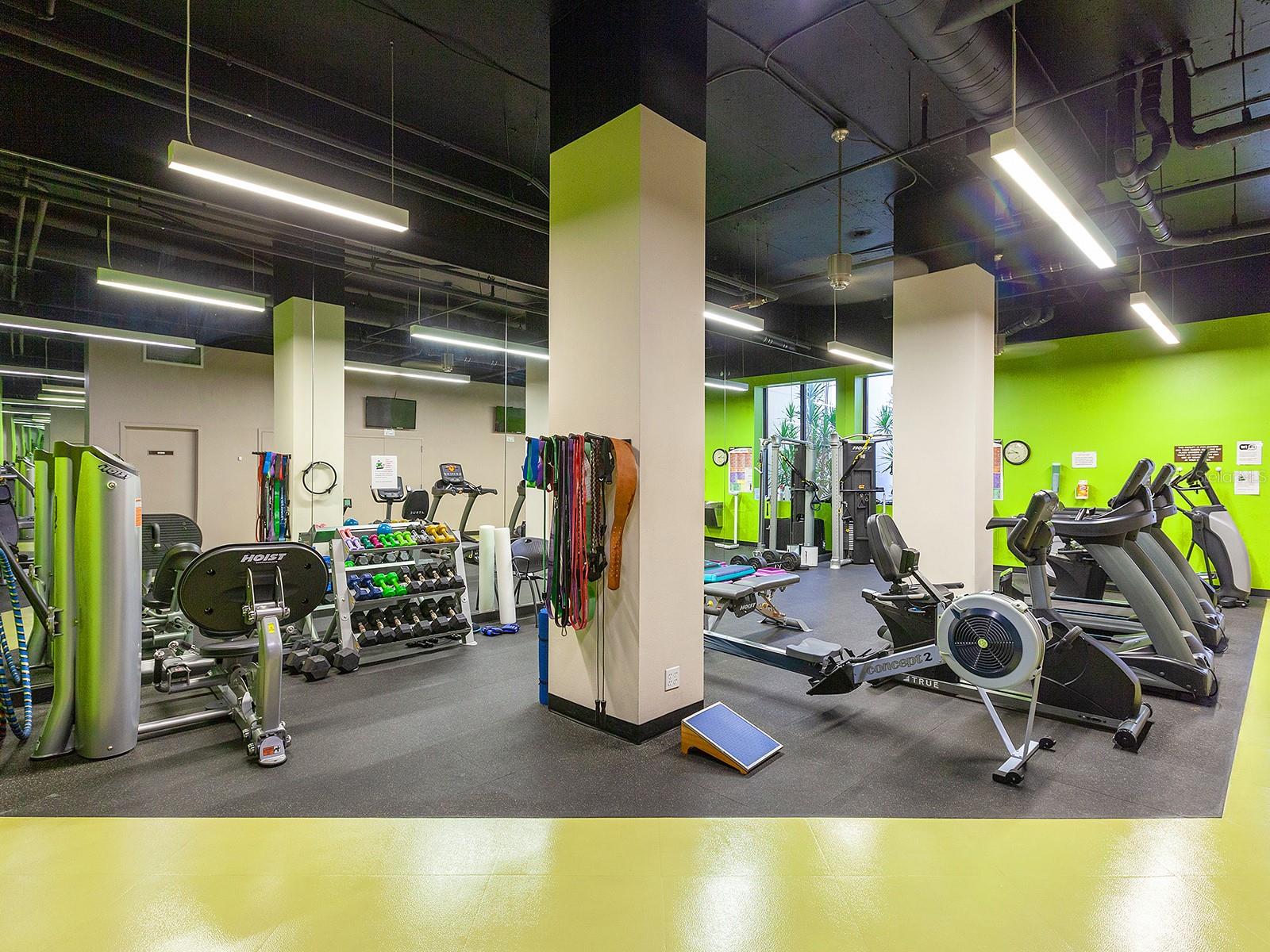 Image 37 of 44 For 1255 Gulfstream Avenue 205