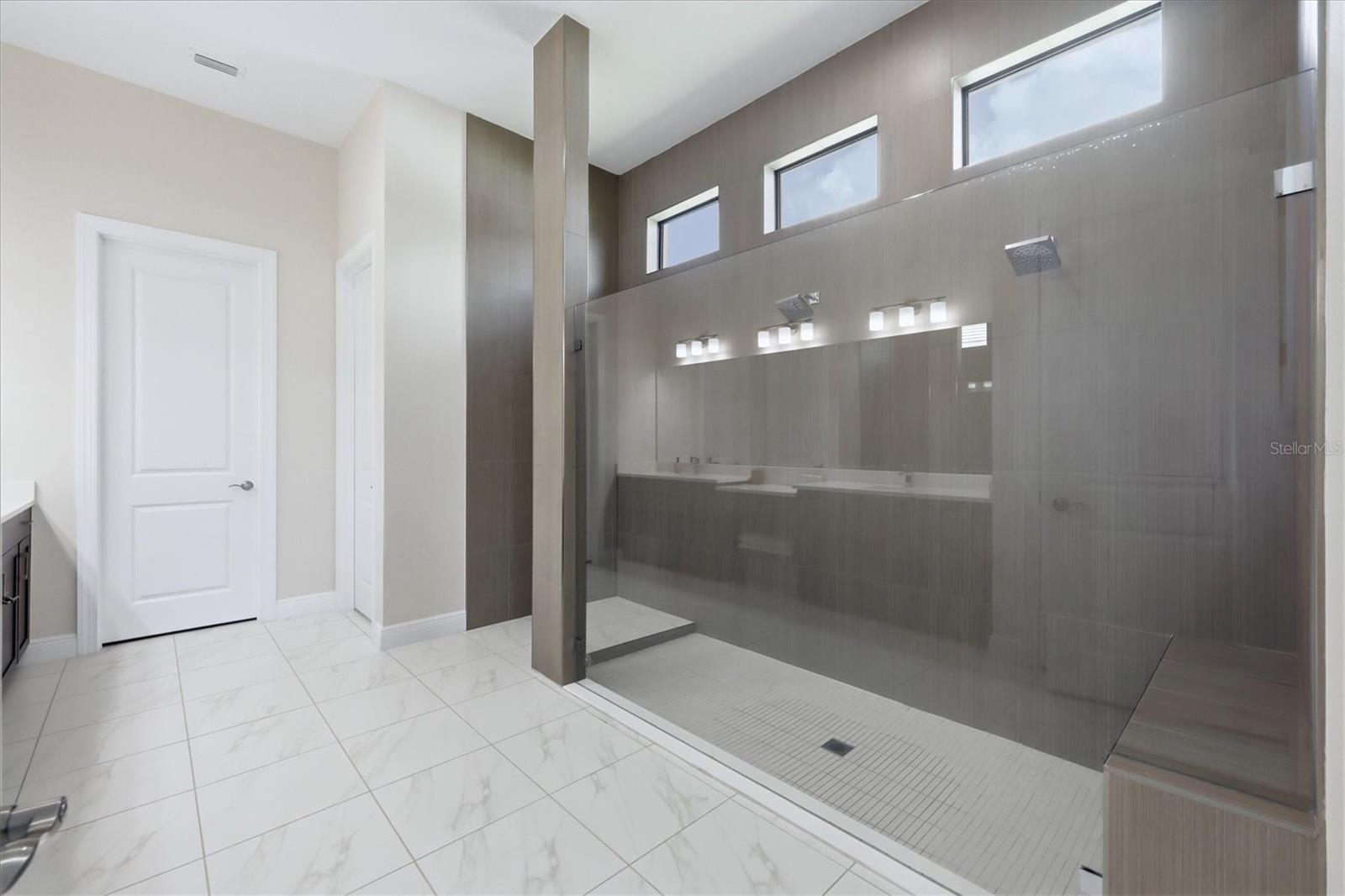 Image 27 of 88 For 9221 Bernini Place