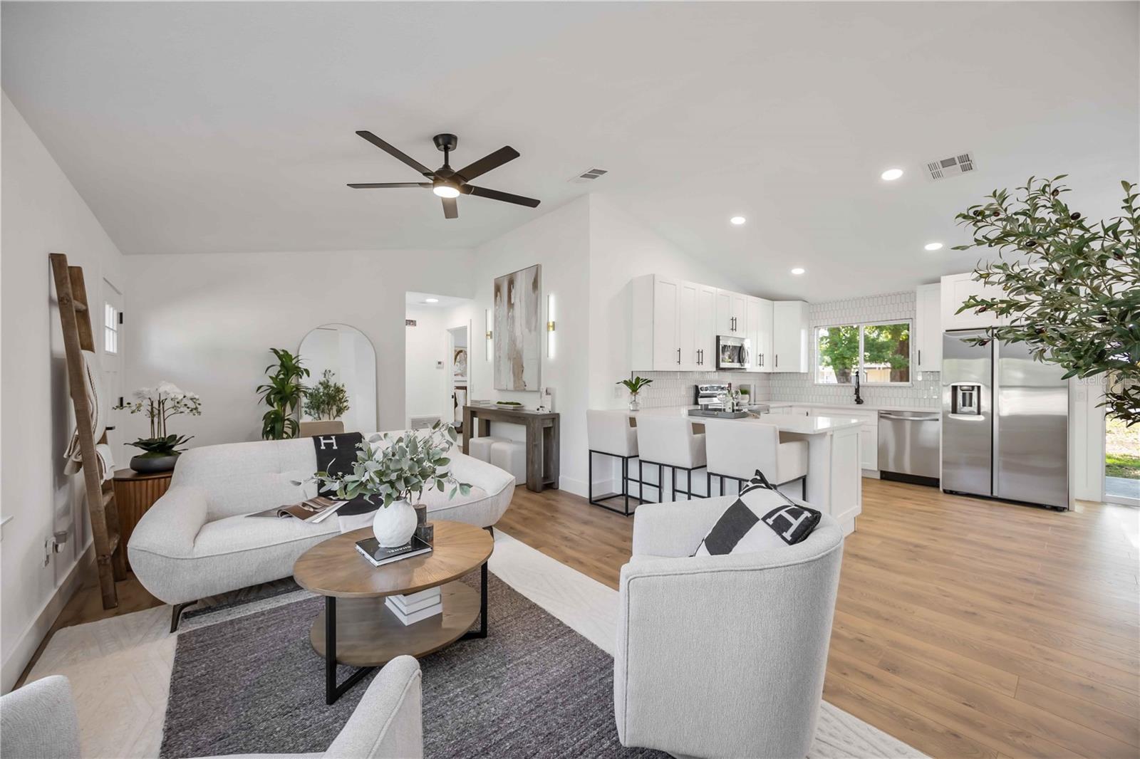 Image 12 of 30 For 5442 Ansonia Terrace