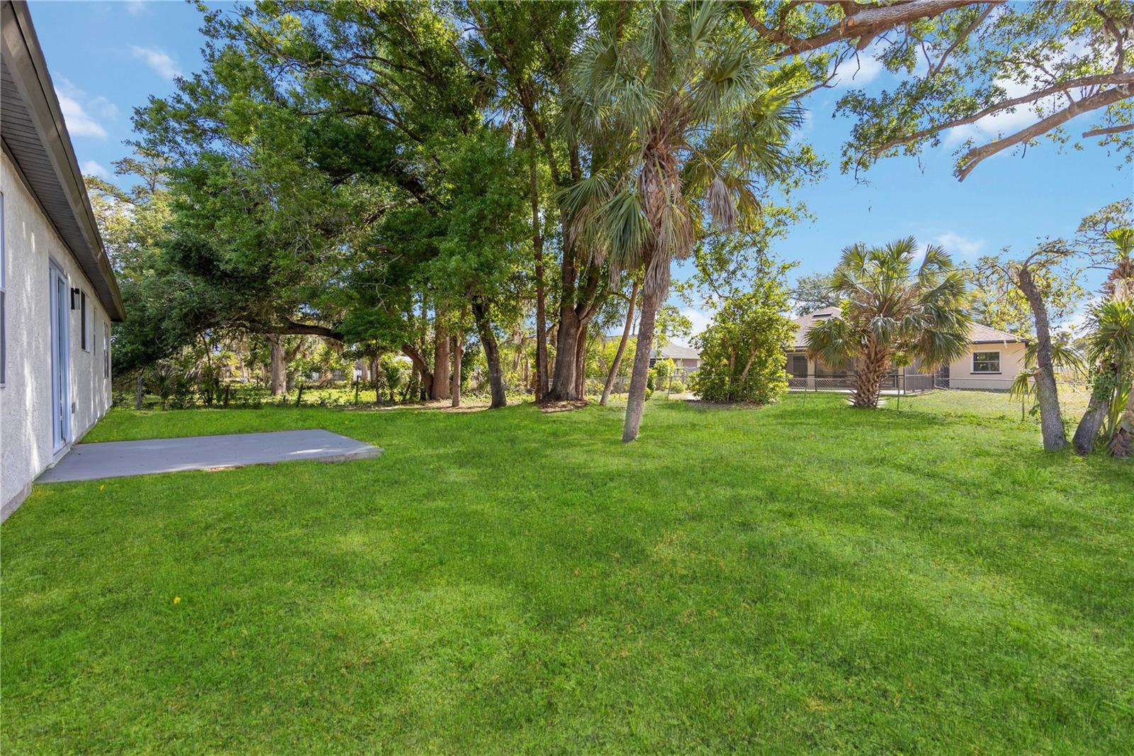 Image 28 of 30 For 5442 Ansonia Terrace