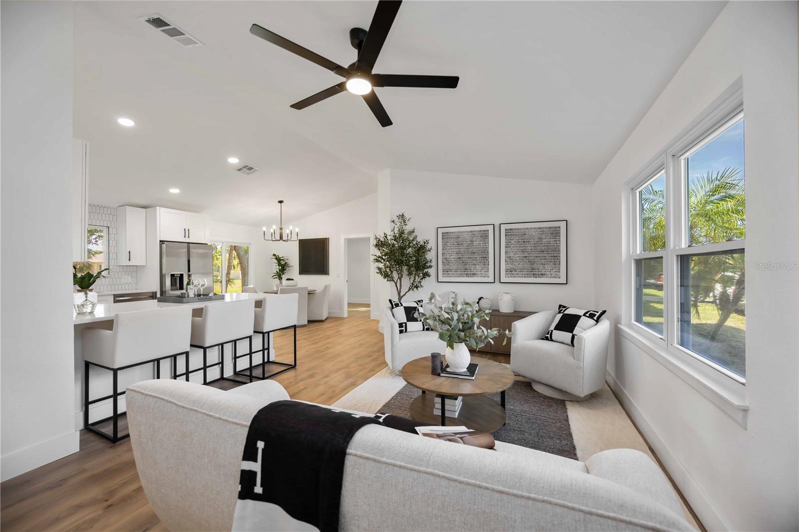 Image 4 of 30 For 5442 Ansonia Terrace