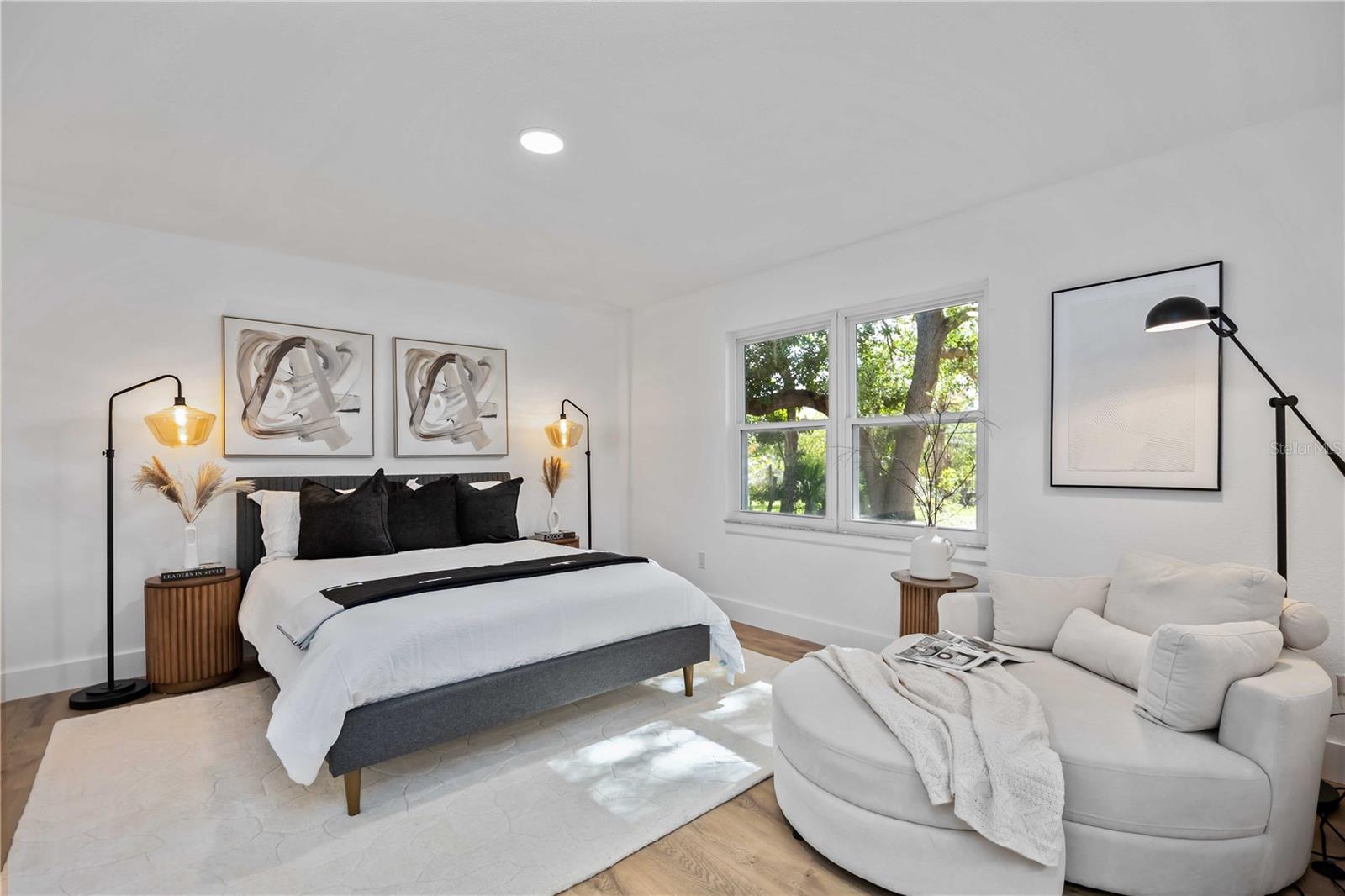 Image 5 of 30 For 5442 Ansonia Terrace