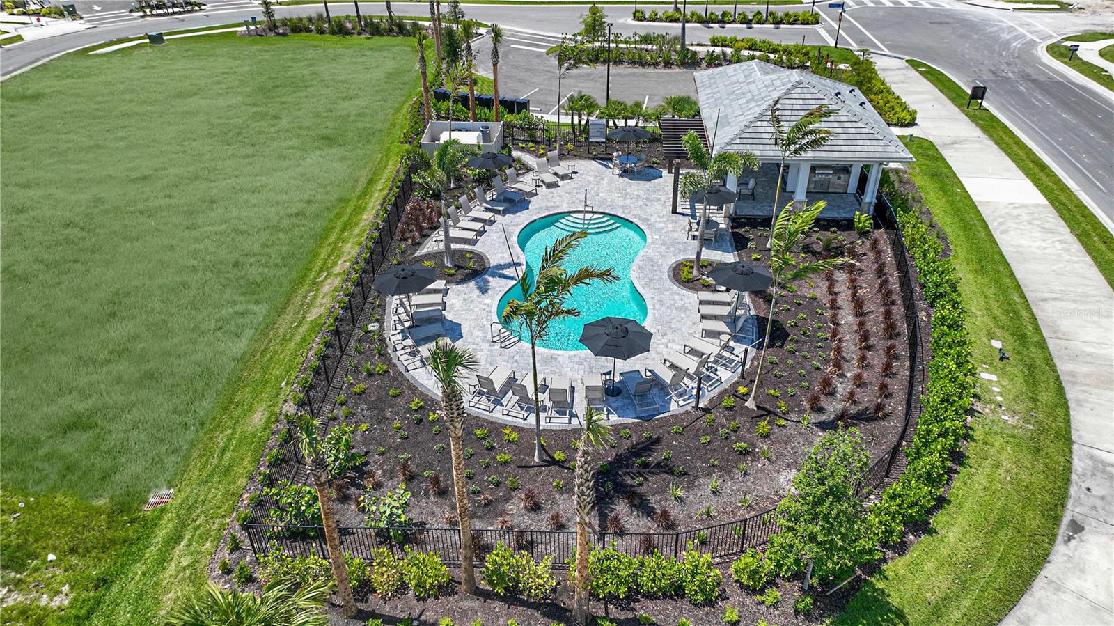 Image 22 of 44 For 10601 Orbit Terrace