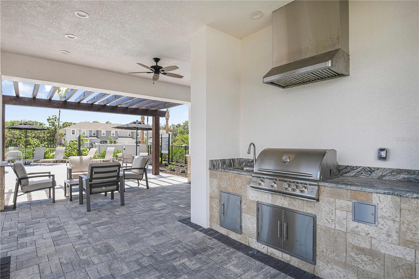 Image 32 of 44 For 10601 Orbit Terrace