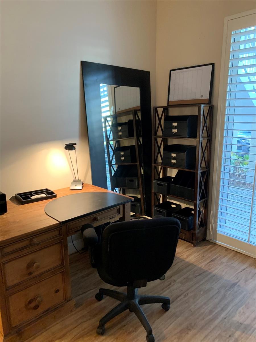 Image 10 of 33 For 3510 54th Drive W 101