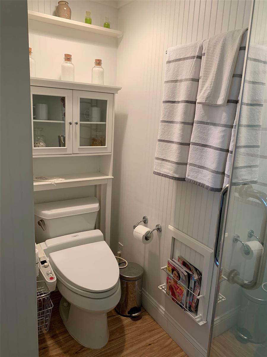 Image 15 of 33 For 3510 54th Drive W 101