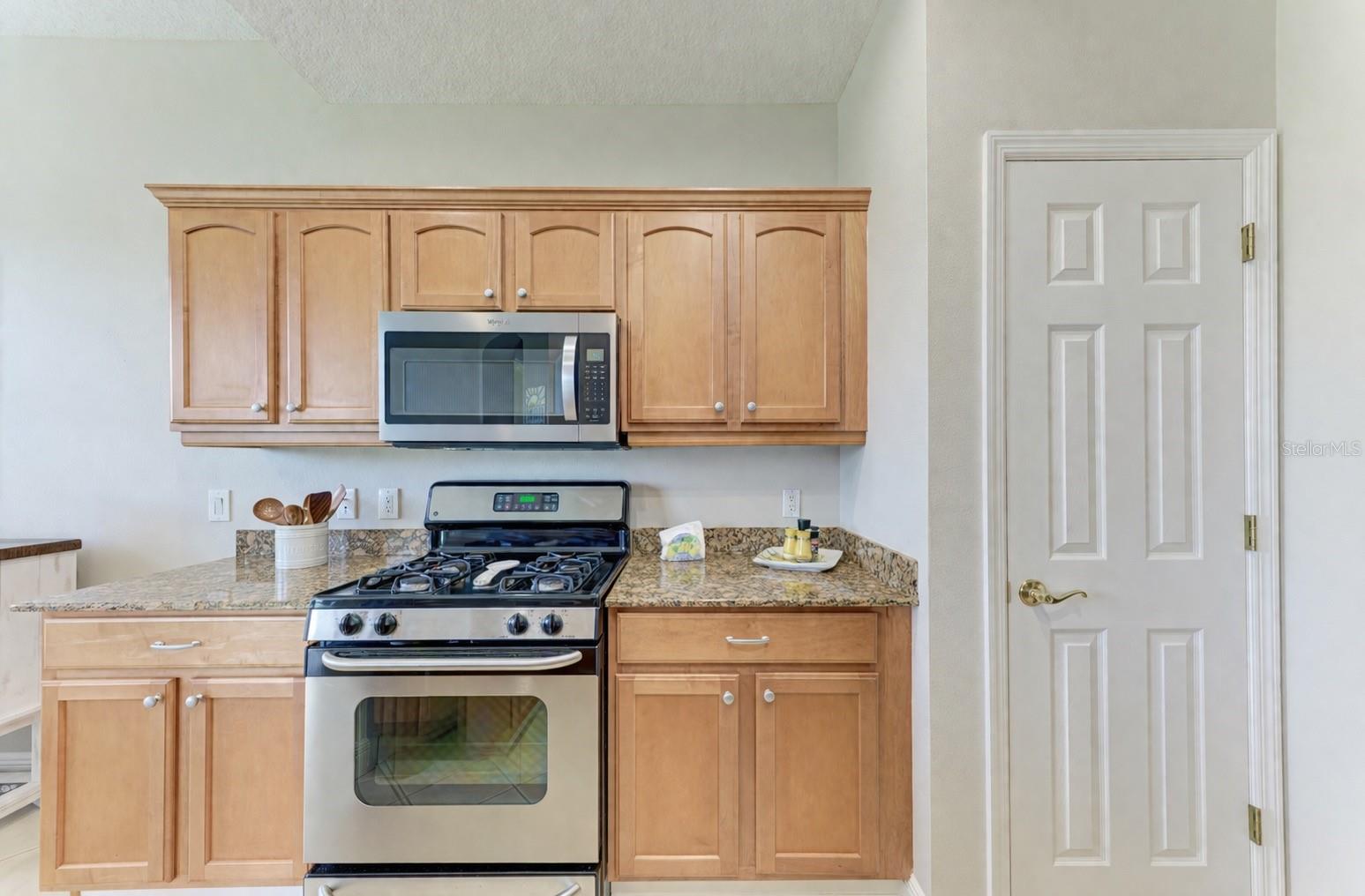 Image 20 of 78 For 8409 Miramar Way 102