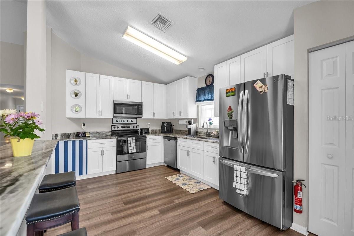 Image 3 of 23 For 2903 Fiddlers Bend 36