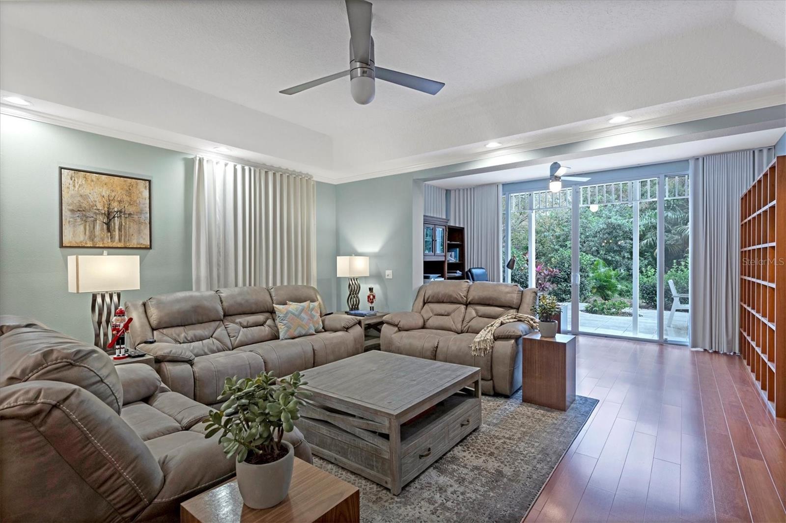 Image 8 of 36 For 3510 54th Drive W 103