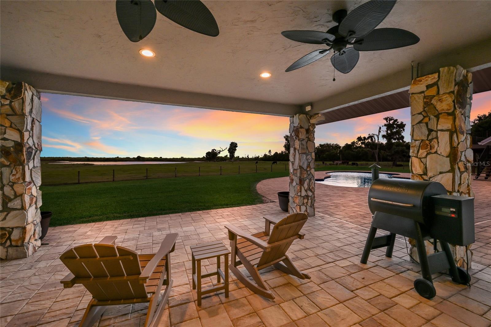 Image 7 of 68 For 30854 Singletary Road