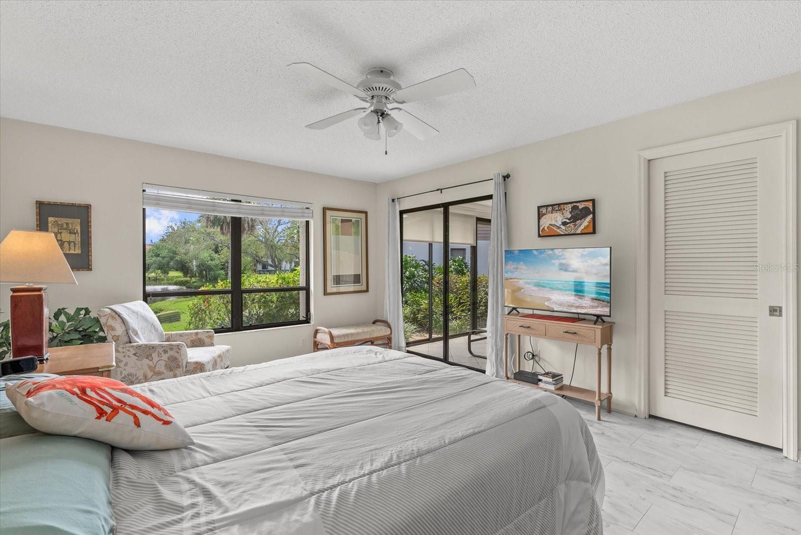 Image 18 of 30 For 3862 Wilshire Circle W 107