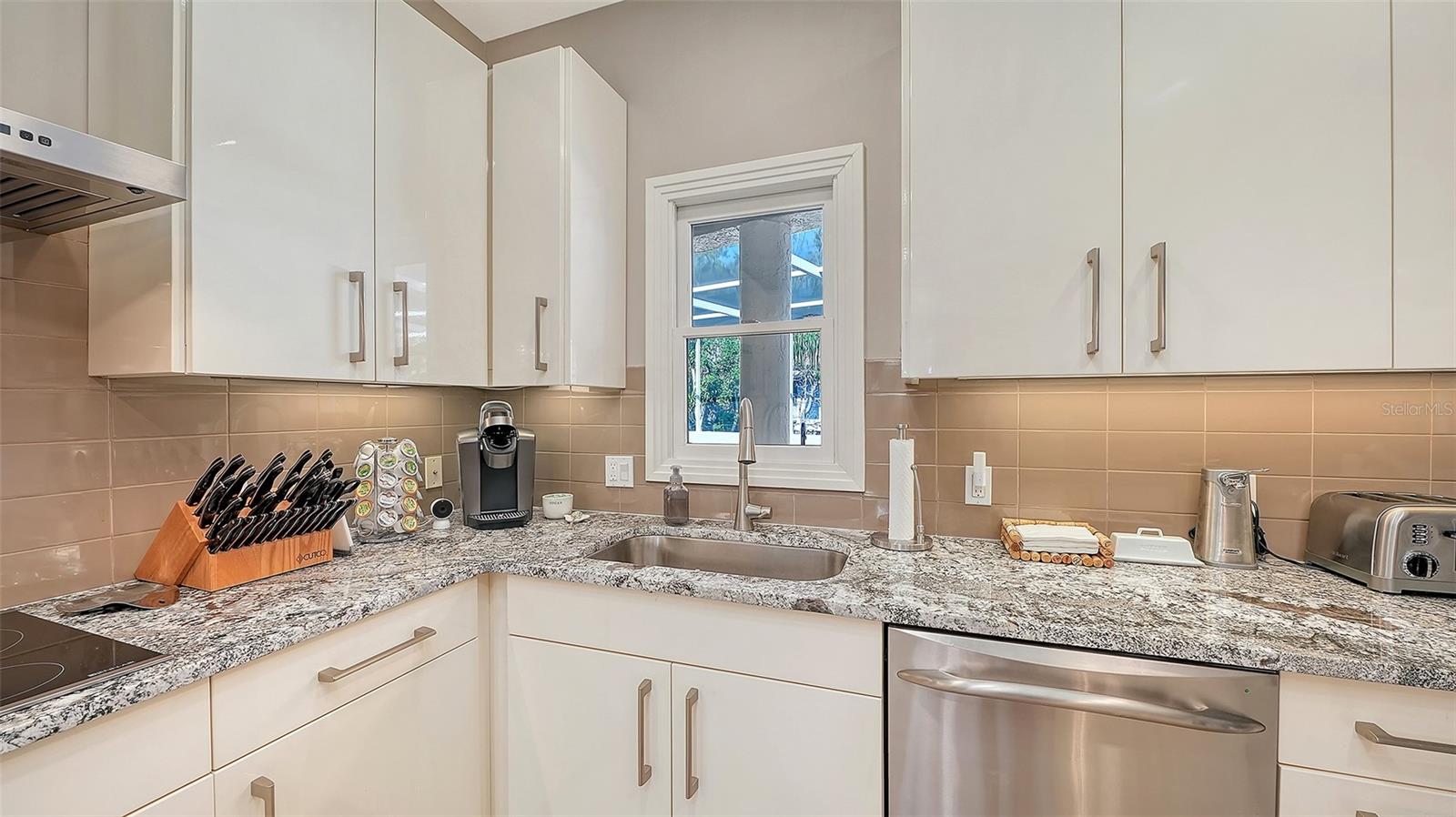 Image 19 of 85 For 3610 Bayou Circle